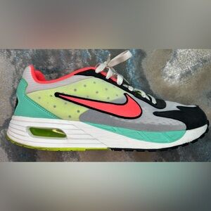 Nike Air Max Solo Hot Punch